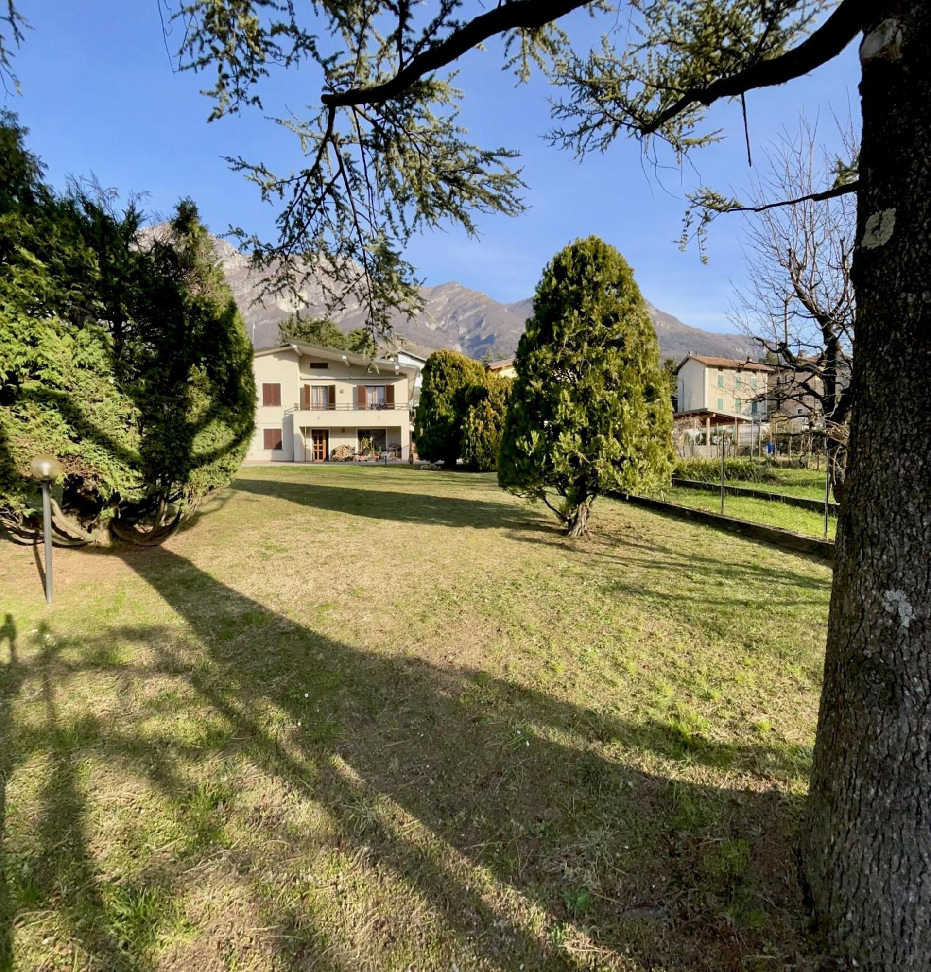 Villa Rosi Lierna Buitenkant foto