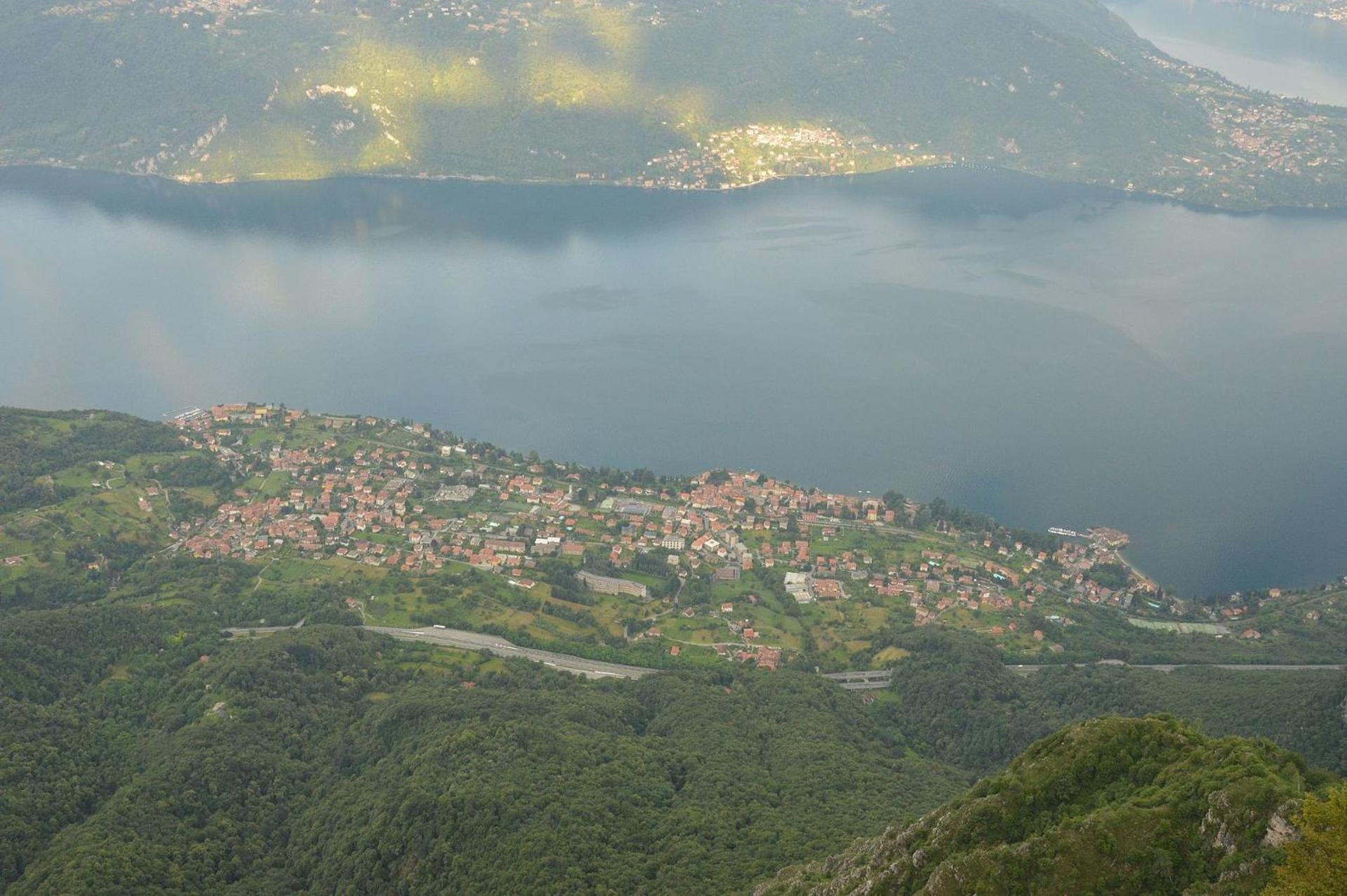 Villa Rosi Lierna Buitenkant foto